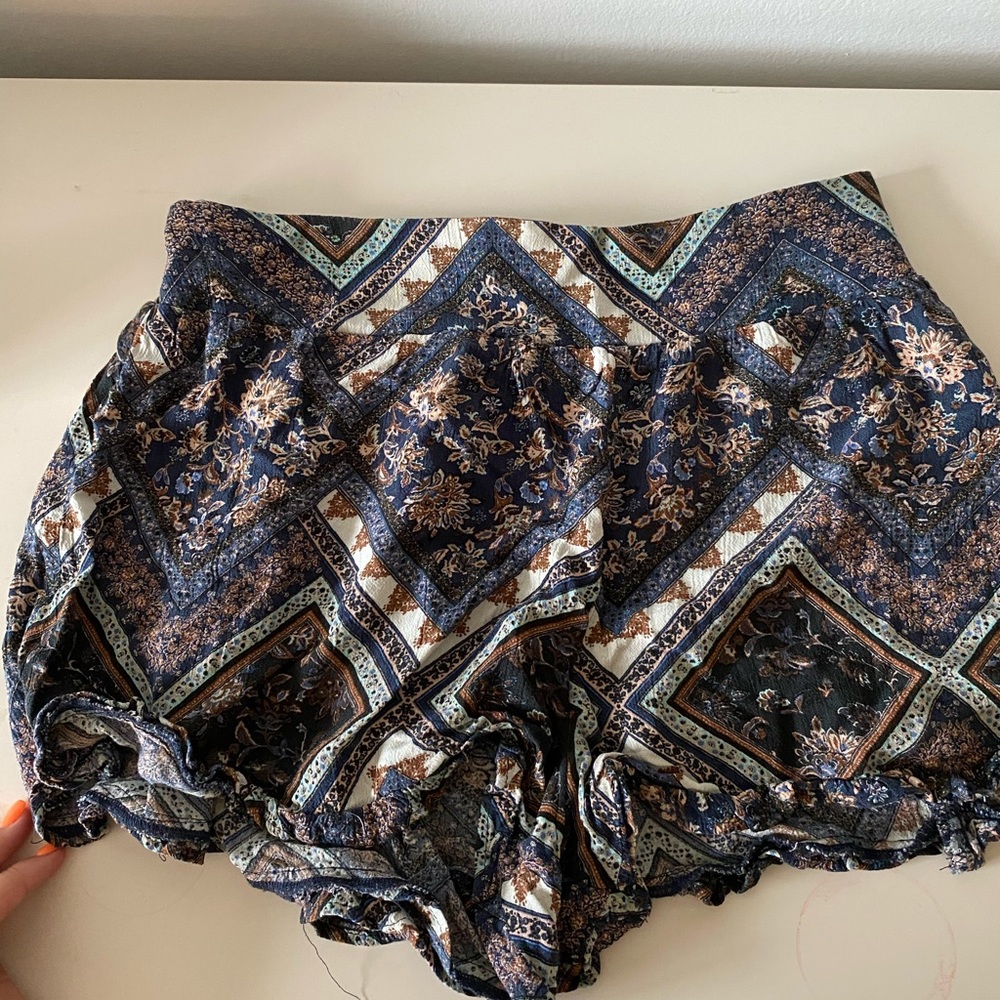 Flowy shorts